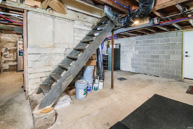 2415 W Fountain Drive, Bloomington, IN 47404