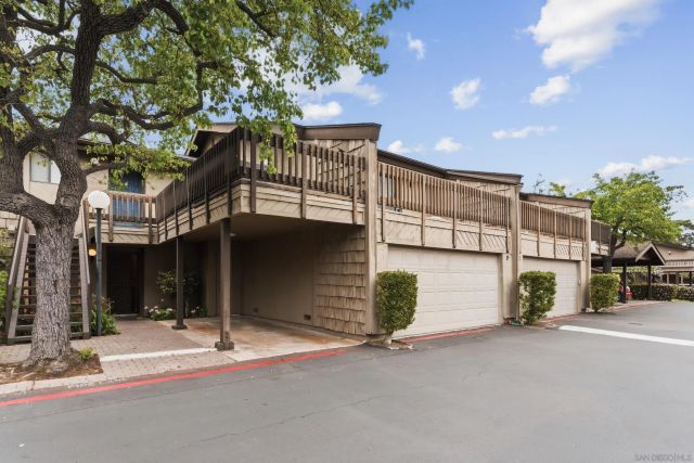 8368 Via Sonoma East, La Jolla, CA 92037