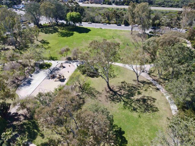 8368 Via Sonoma East, La Jolla, CA 92037