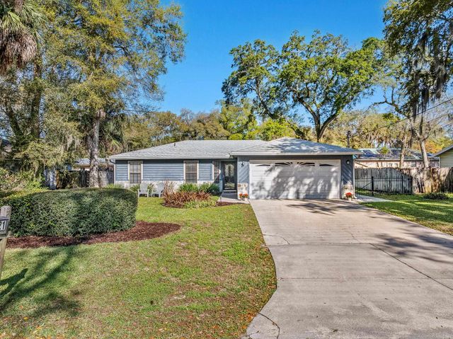 121 Neptune Rd, St Augustine, FL 32086