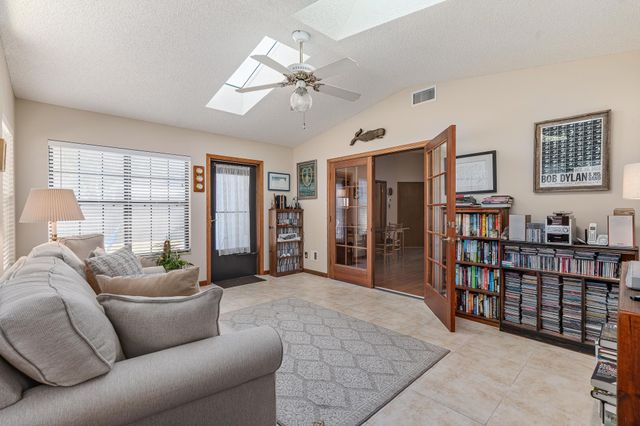 121 Neptune Rd, St Augustine, FL 32086