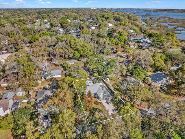 121 Neptune Rd, St Augustine, FL 32086