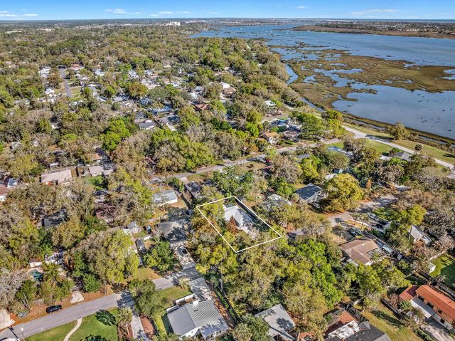 121 Neptune Rd, St Augustine, FL 32086