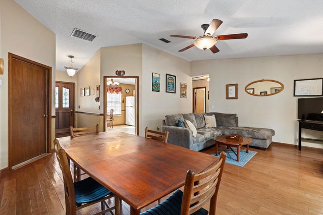 121 Neptune Rd, St Augustine, FL 32086