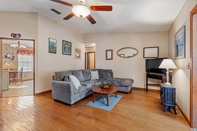 121 Neptune Rd, St Augustine, FL 32086