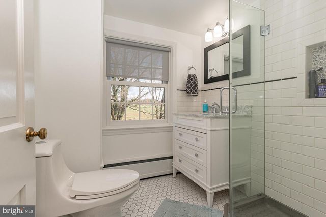 570 LEWISVILLE RD, Lincoln University, PA 19352