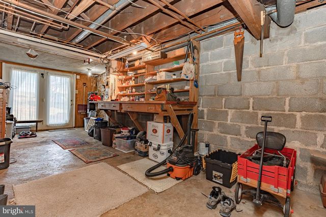 570 LEWISVILLE RD, Lincoln University, PA 19352