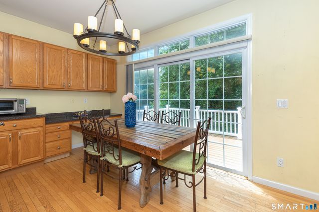 19 Revere Circle 19, Southbury, CT 06488