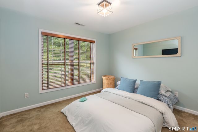 19 Revere Circle 19, Southbury, CT 06488