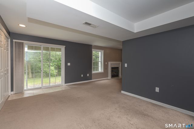 19 Revere Circle 19, Southbury, CT 06488