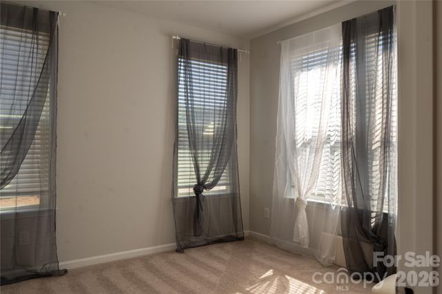 4011 Vista Pine Drive, Charlotte, NC 28215