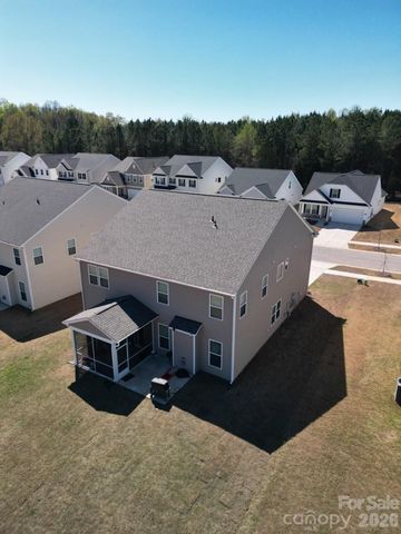 4011 Vista Pine Drive, Charlotte, NC 28215