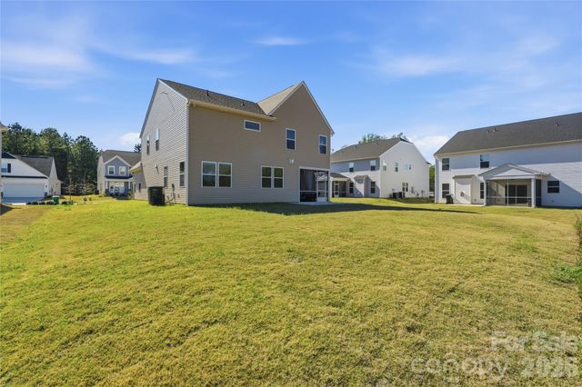 4011 Vista Pine Drive, Charlotte, NC 28215