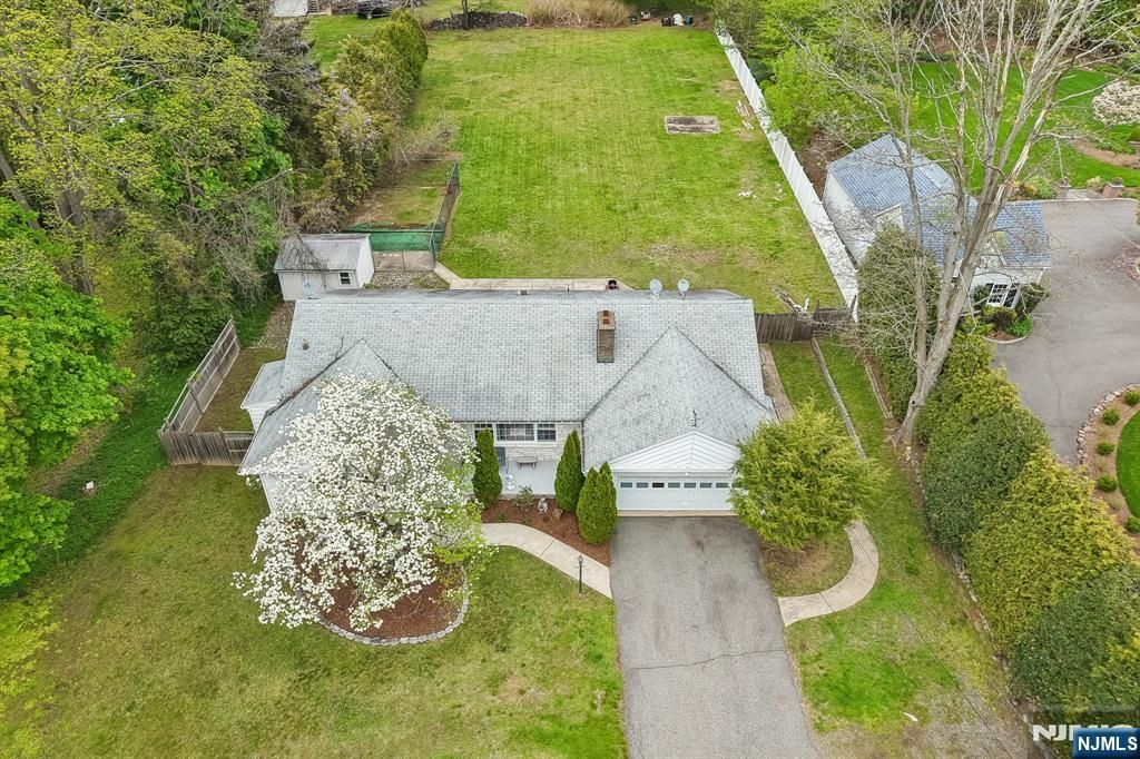 921 Linwood Avenue, Ridgewood, NJ 07450