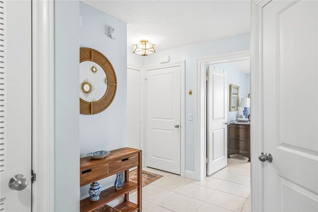 1155 Reef Road B-7, Vero Beach, FL 32963