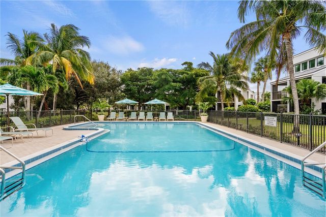 1155 Reef Road B-7, Vero Beach, FL 32963