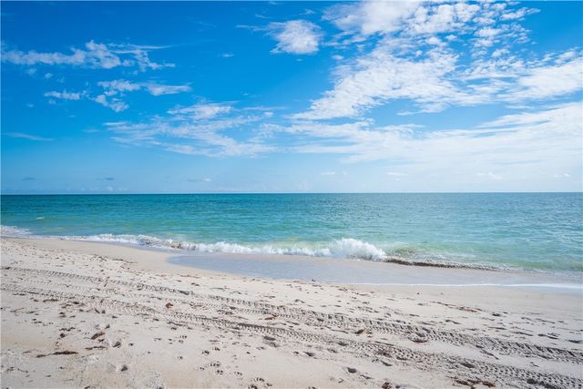 1155 Reef Road B-7, Vero Beach, FL 32963