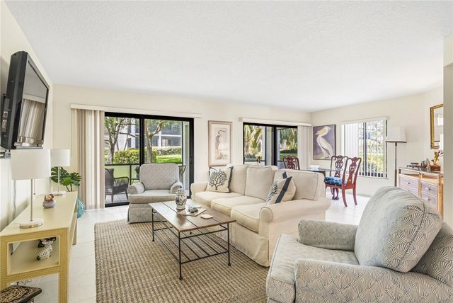 1155 Reef Road B-7, Vero Beach, FL 32963