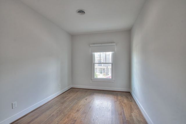 1319 Pillow St, Nashville, TN 37203