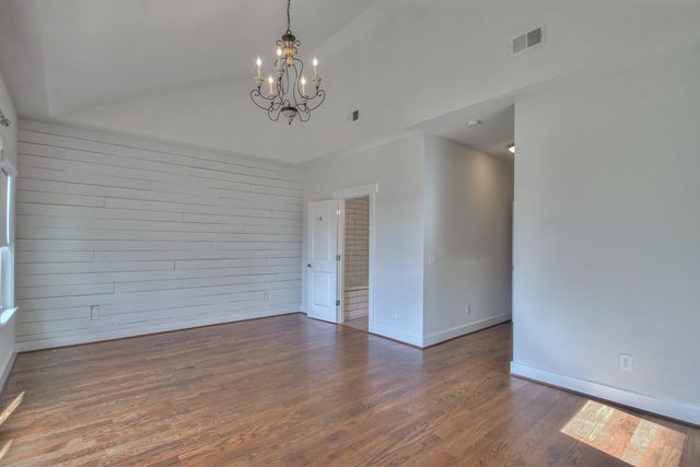 1319 Pillow St, Nashville, TN 37203