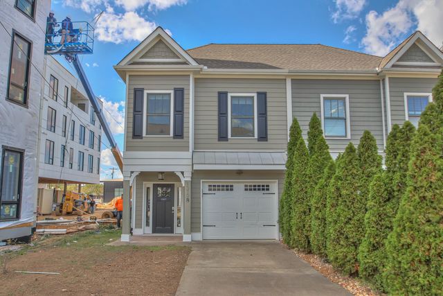 1319 Pillow St, Nashville, TN 37203