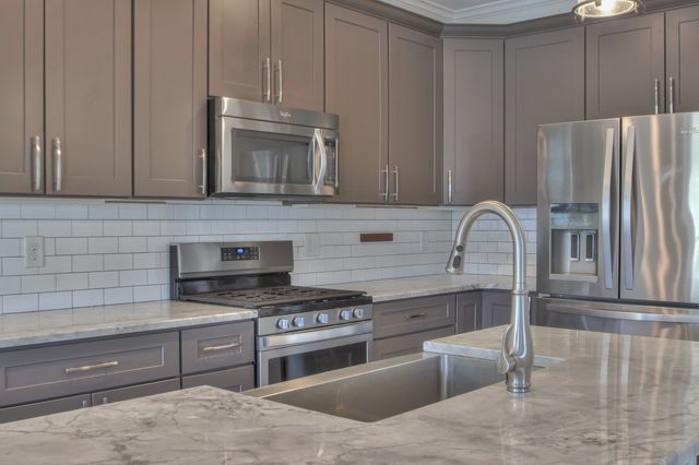 1319 Pillow St, Nashville, TN 37203