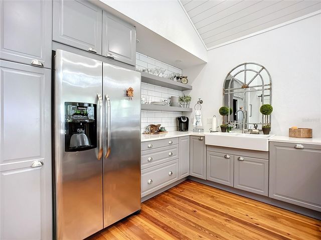 216 MURRAY STREET, New Smyrna Beach, FL 32168