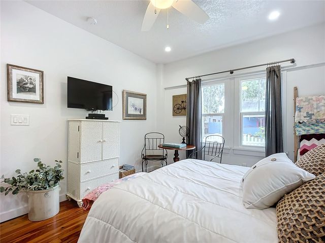 216 MURRAY STREET, New Smyrna Beach, FL 32168