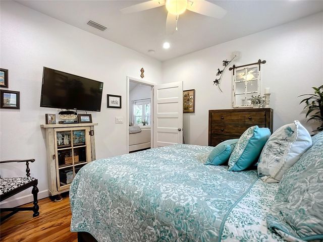 216 MURRAY STREET, New Smyrna Beach, FL 32168