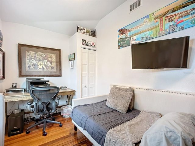 216 MURRAY STREET, New Smyrna Beach, FL 32168