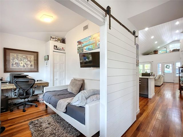 216 MURRAY STREET, New Smyrna Beach, FL 32168