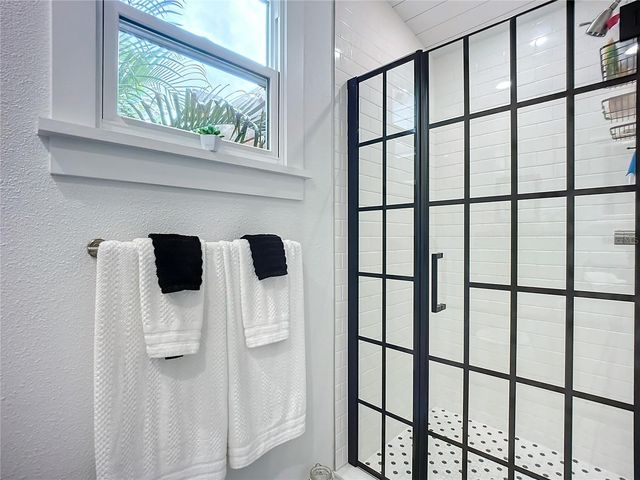 216 MURRAY STREET, New Smyrna Beach, FL 32168