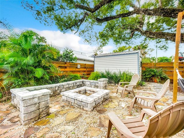 216 MURRAY STREET, New Smyrna Beach, FL 32168