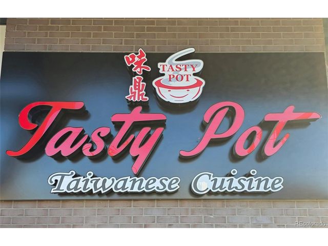 2880 N Zuni St 303, Denver, CO 80211