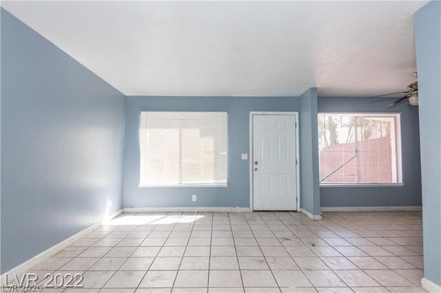 4338 Caliente Street 5, Las Vegas, NV 89119