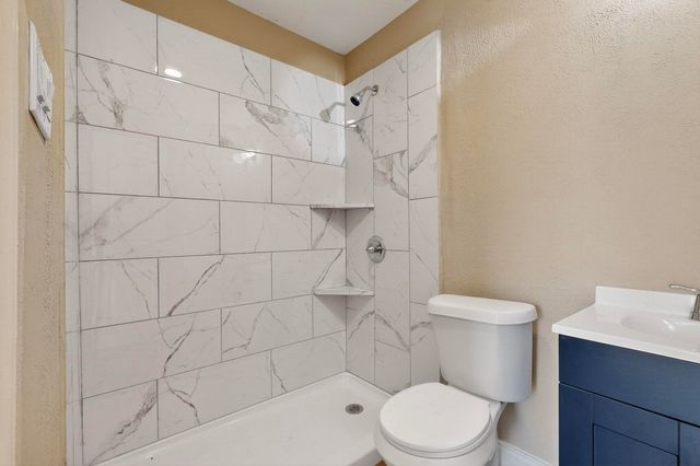 2007 Red Cloud Drive, Dallas, TX 75217