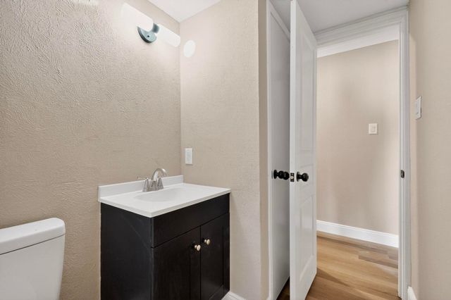 2007 Red Cloud Drive, Dallas, TX 75217
