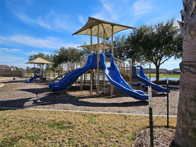 2414 Trocadero Lane, League City, TX 77573