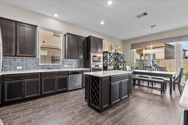 2414 Trocadero Lane, League City, TX 77573