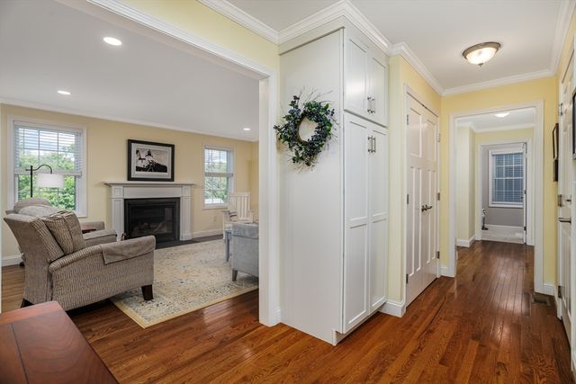 21 Joslin Street, Leominster, MA 01453