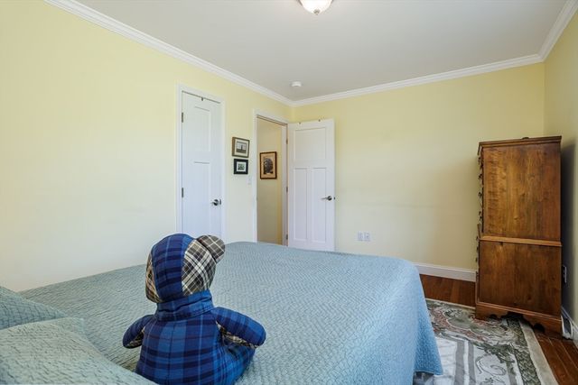 21 Joslin Street, Leominster, MA 01453