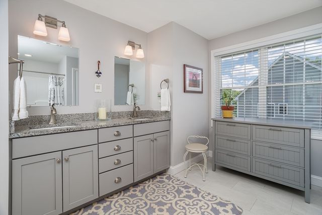 21 Joslin Street, Leominster, MA 01453