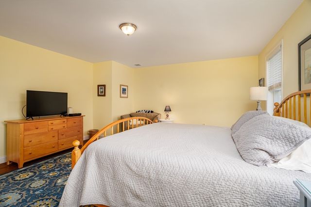 21 Joslin Street, Leominster, MA 01453