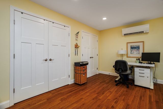 21 Joslin Street, Leominster, MA 01453