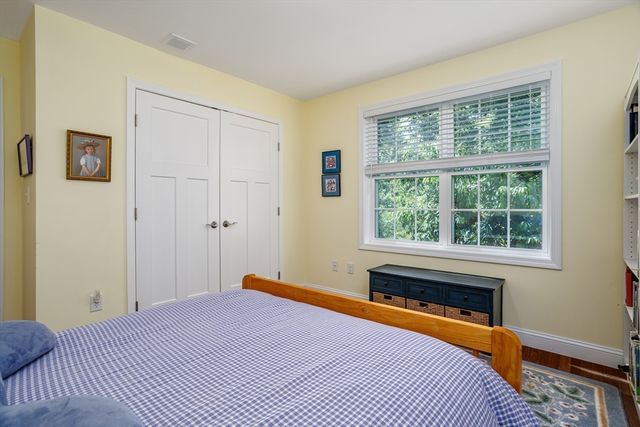 21 Joslin Street, Leominster, MA 01453