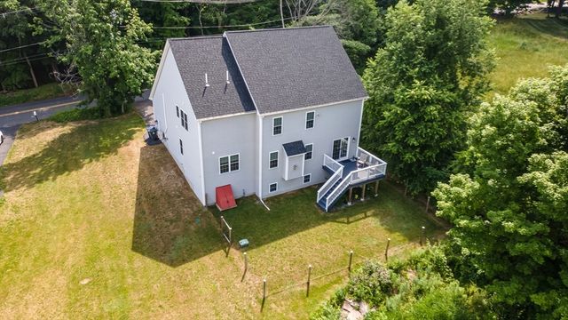 21 Joslin Street, Leominster, MA 01453