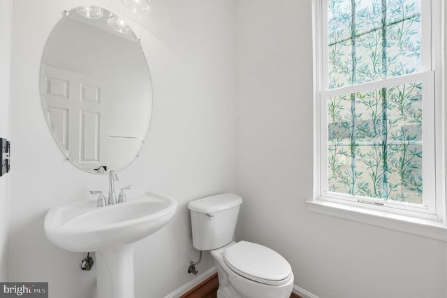 9038 MERLOT CT, Bristow, VA 20136
