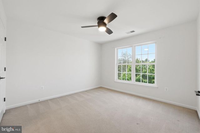 9038 MERLOT CT, Bristow, VA 20136
