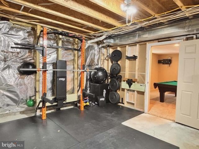 9038 MERLOT CT, Bristow, VA 20136