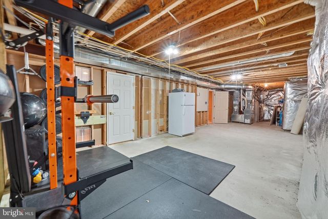 9038 MERLOT CT, Bristow, VA 20136